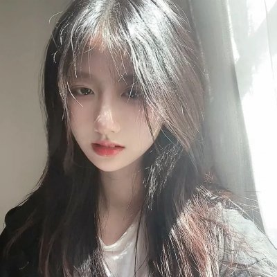 饥饿的狮子